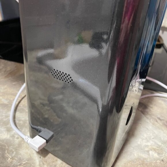 BRAND NEW DOGNESS SMART CAM TREATER WiFi CAT DOG TREAT DISPENSER W HD CAMERA APP - Picture 3 of 4